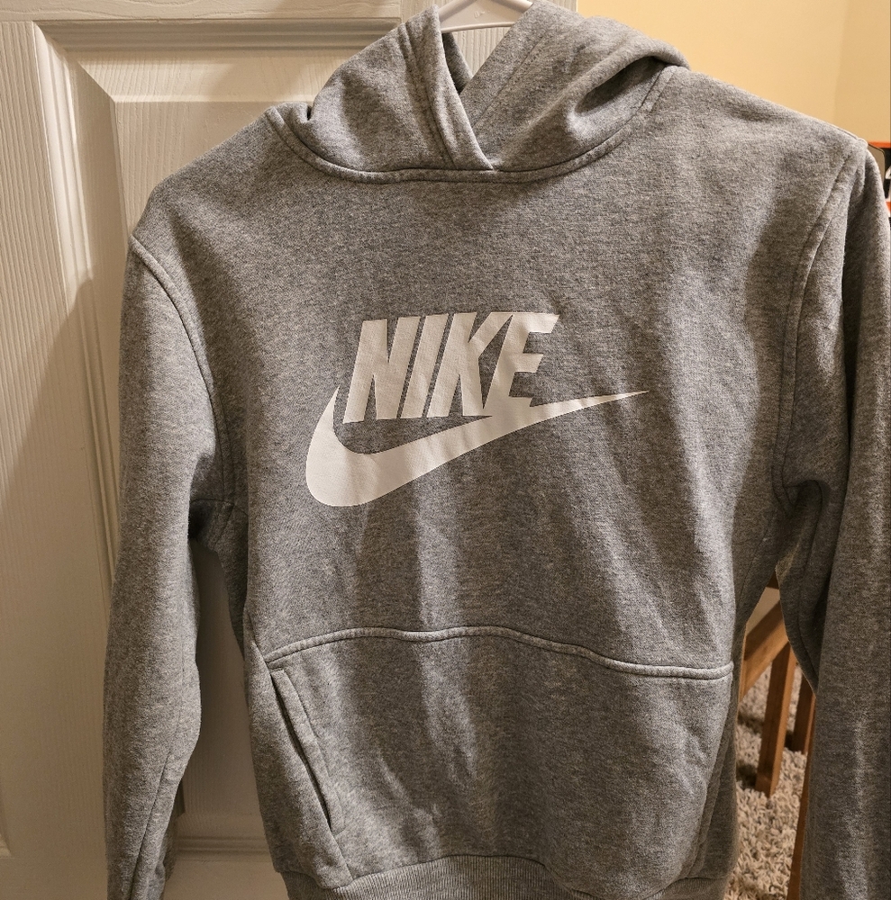 Youth LG Nike hoodie - gray